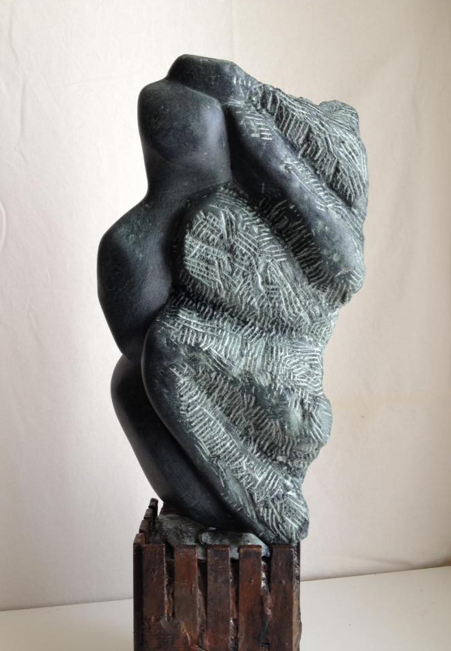 THE NATURAL SPIRIT - Pierre serpentine, socle bois